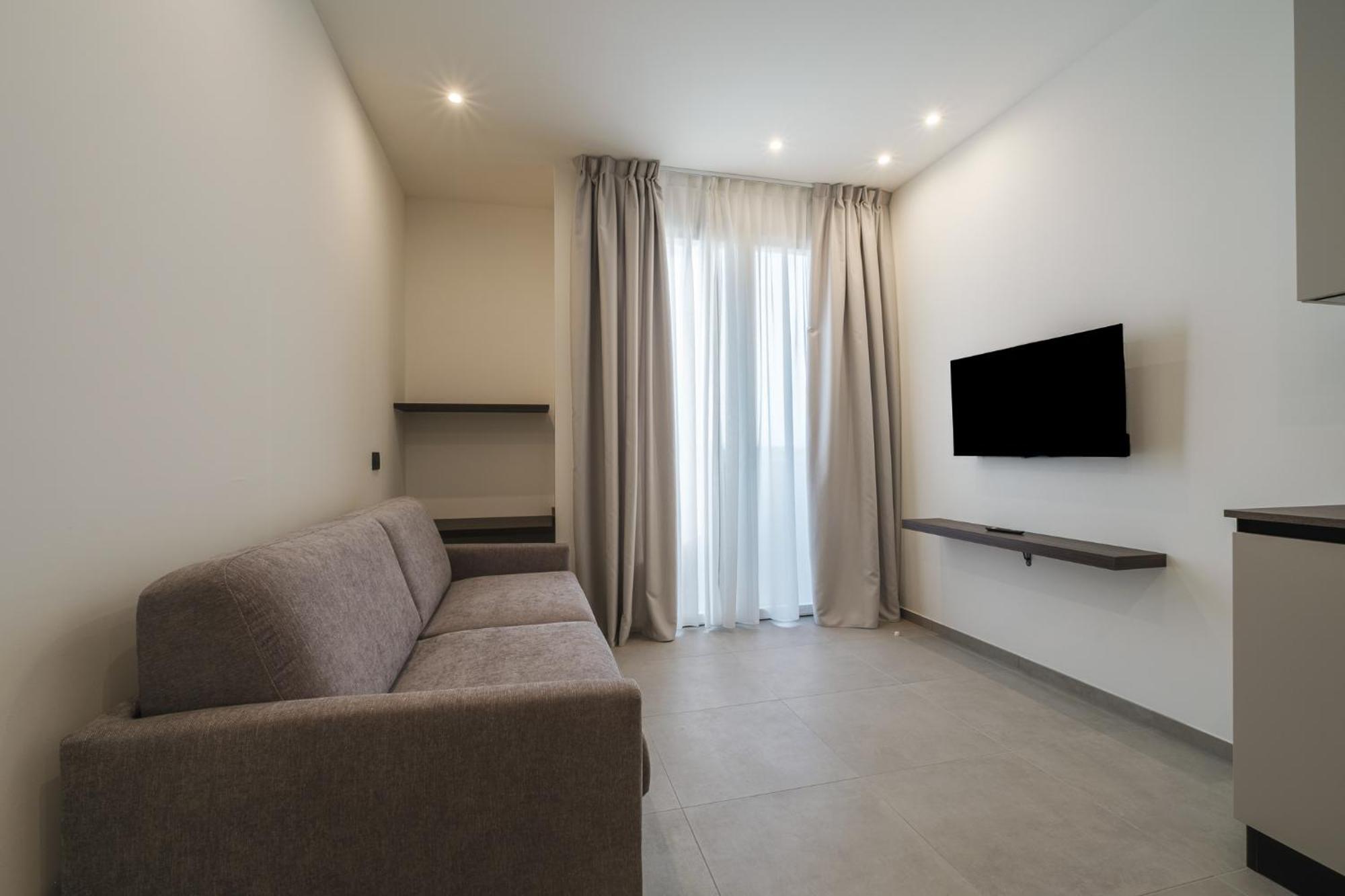 Residence Goldoni6 Suite Apartment Rimini Exterior foto